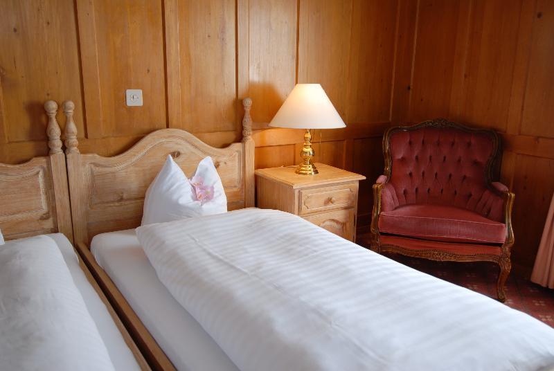 Hotel National By Mountain Hotels ダヴォス・プラッツ エクステリア 写真